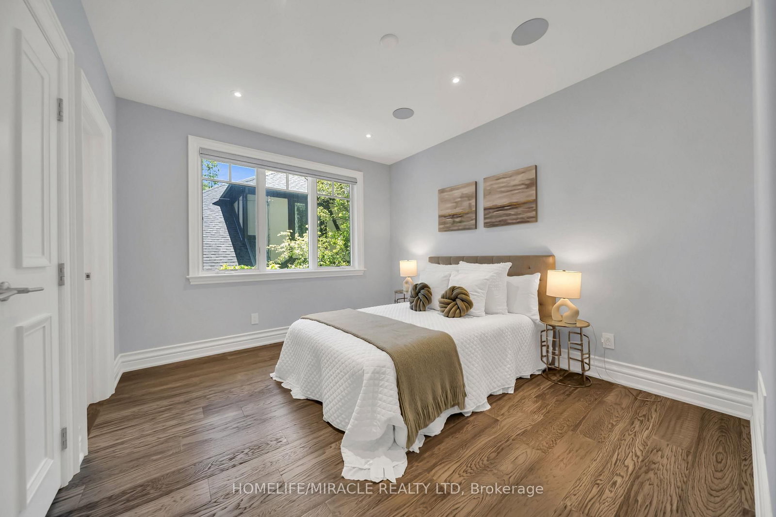 271 Oakhill Road • Mississauga, ON photo 12