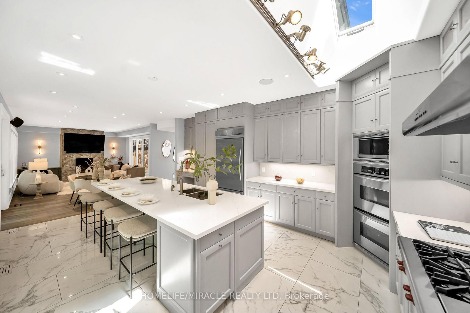 271 Oakhill Road • Mississauga, ON photo 20
