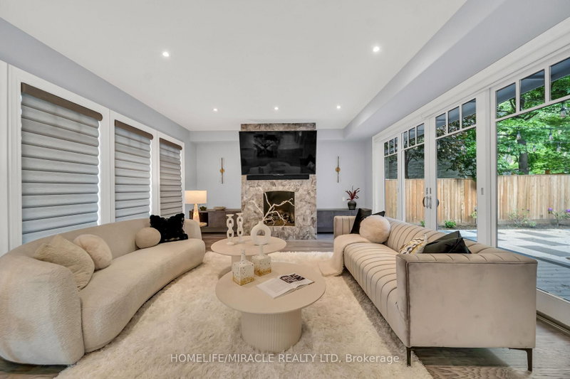 271 Oakhill Mississauga,ON L5G 2P8 — Photo 21