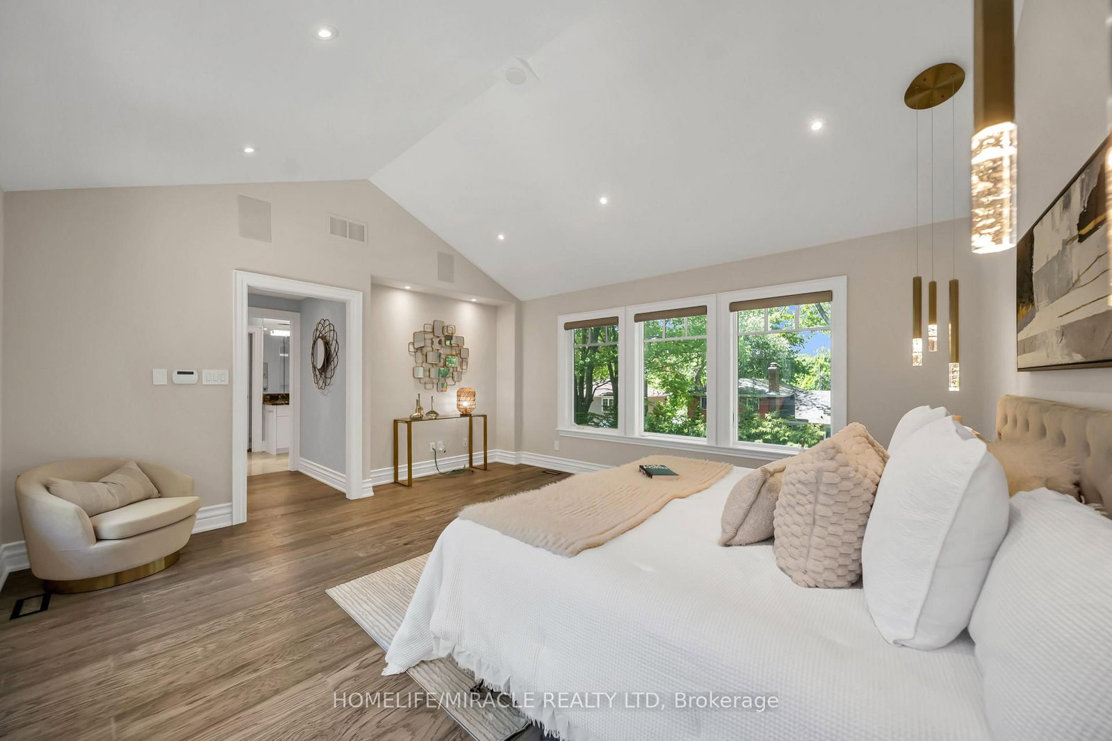 271 Oakhill Road • Mississauga, ON photo 33