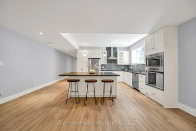 271 Oakhill Mississauga,ON L5G 2P8 — Photo 42