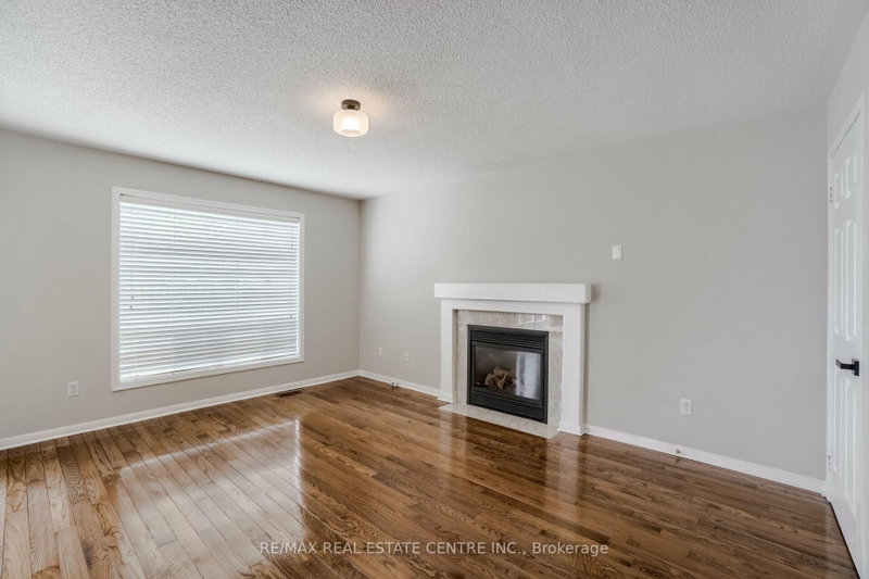 2298 Grand Oak Oakville,ON L6M 4X2 — Photo 10