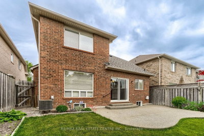 2298 Grand Oak Oakville,ON L6M 4X2 — Photo 21