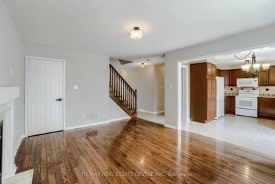 2298 Grand Oak Oakville,ON L6M 4X2 — Photo 9
