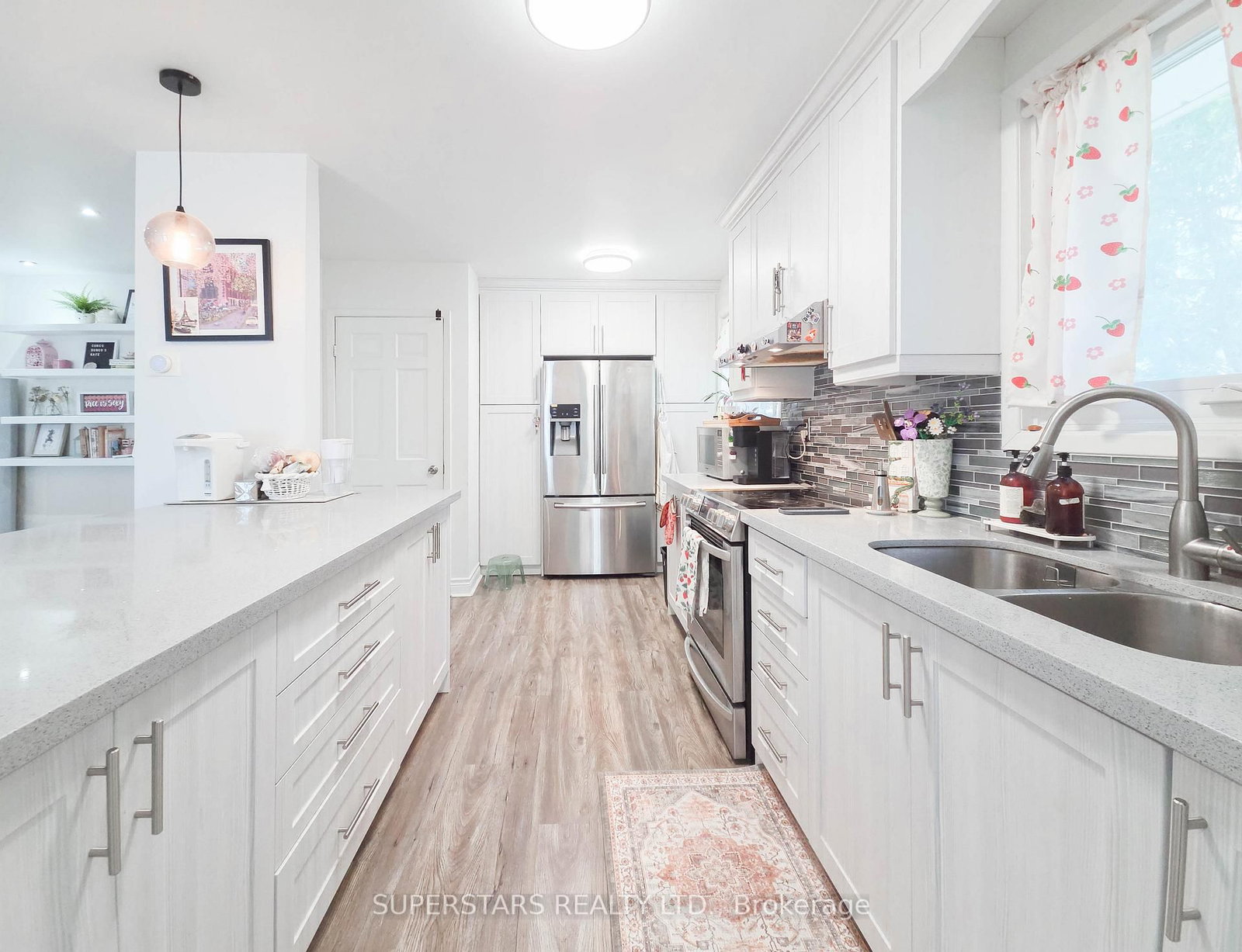 7553 Wildfern Drive • Mississauga, ON photo 4