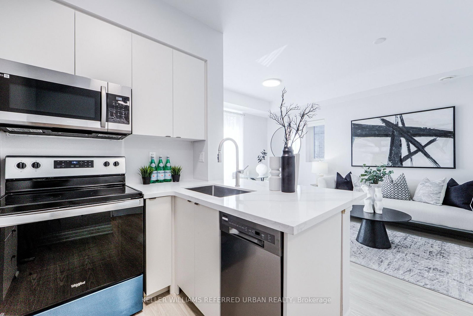 370 Wallace Avenue • #802 • Toronto, ON photo 15