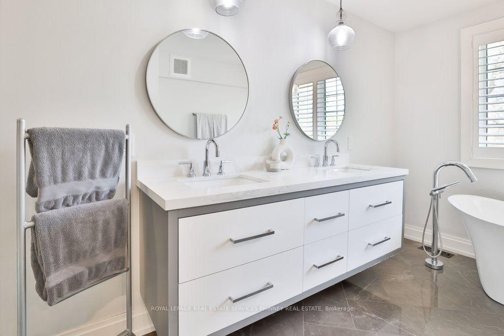 6 Iroquois Avenue • Mississauga, ON photo 12