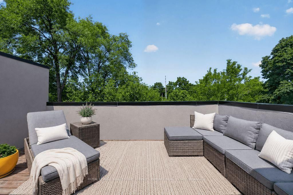 6 Iroquois Avenue • Mississauga, ON photo 25