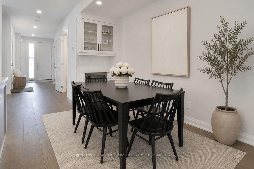 6 Iroquois Avenue • Mississauga, ON photo 8