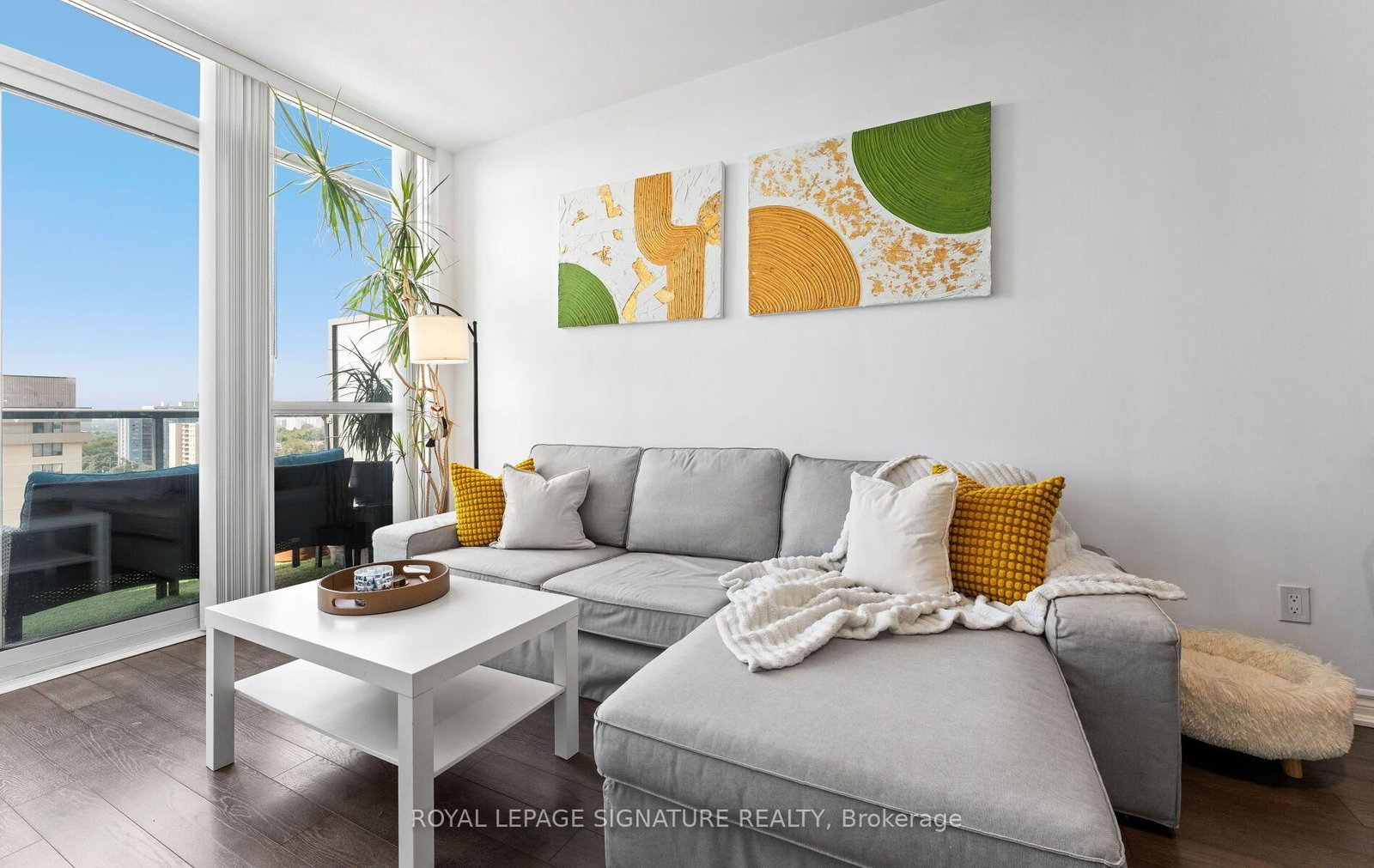 15 James Finlay Way • #1101 • Toronto, ON photo 14