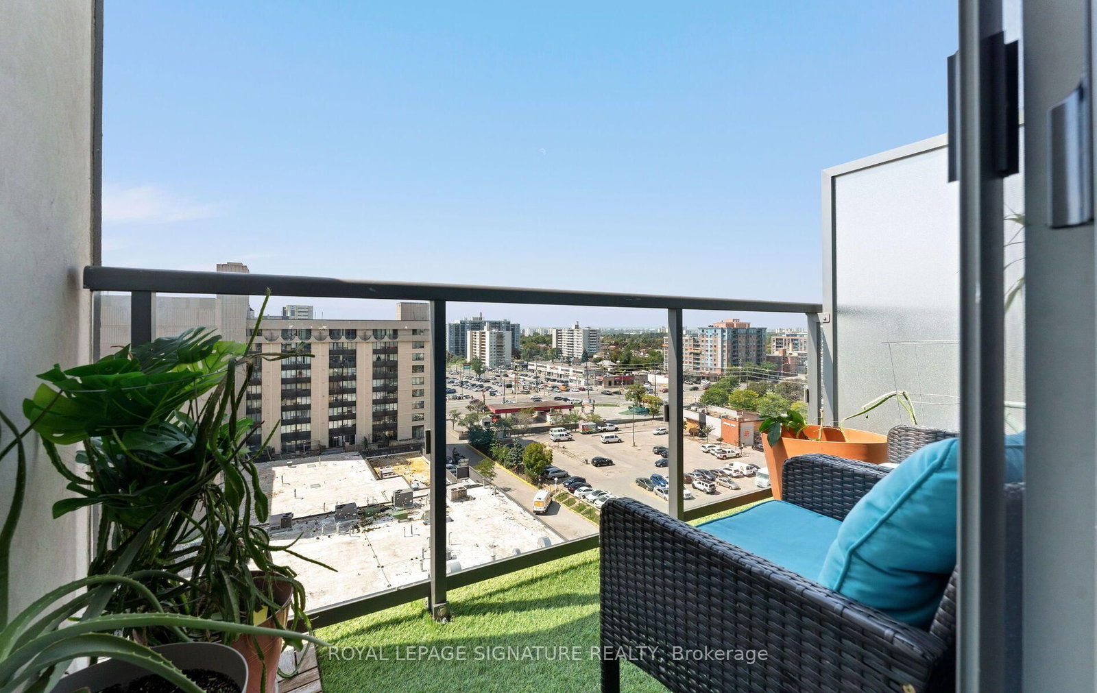 15 James Finlay Way • #1101 • Toronto, ON photo 26