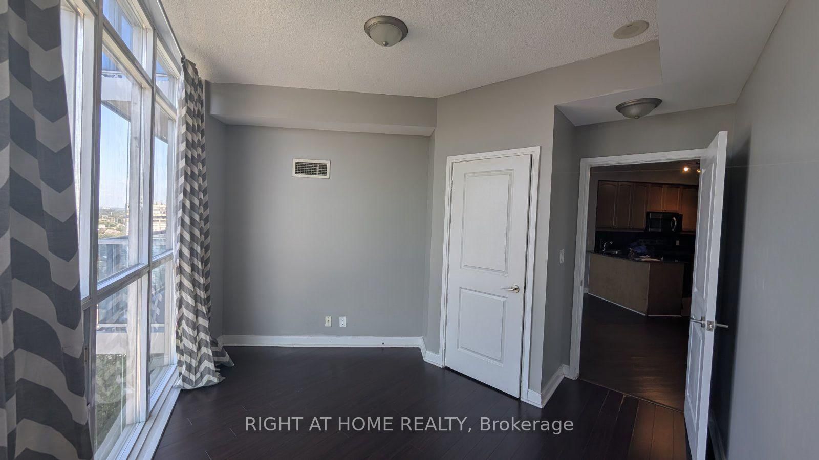 1710-80 Absolute Ave, Mississauga, view 13