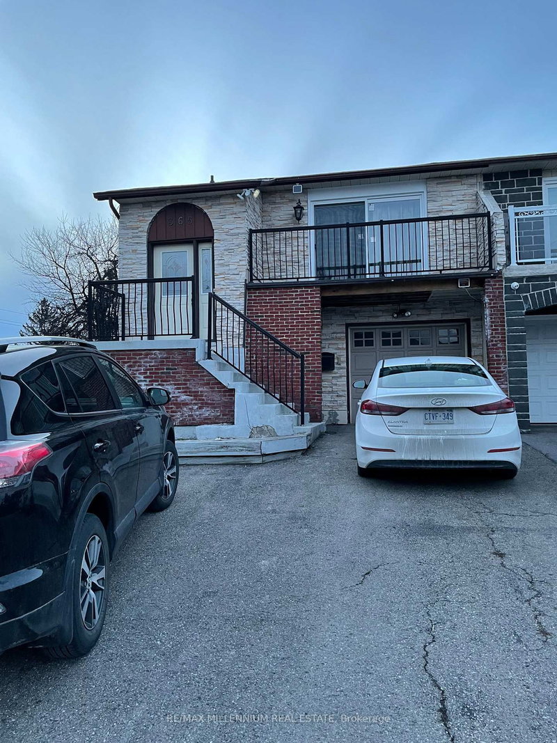 Upper - 365 Hansen Road N