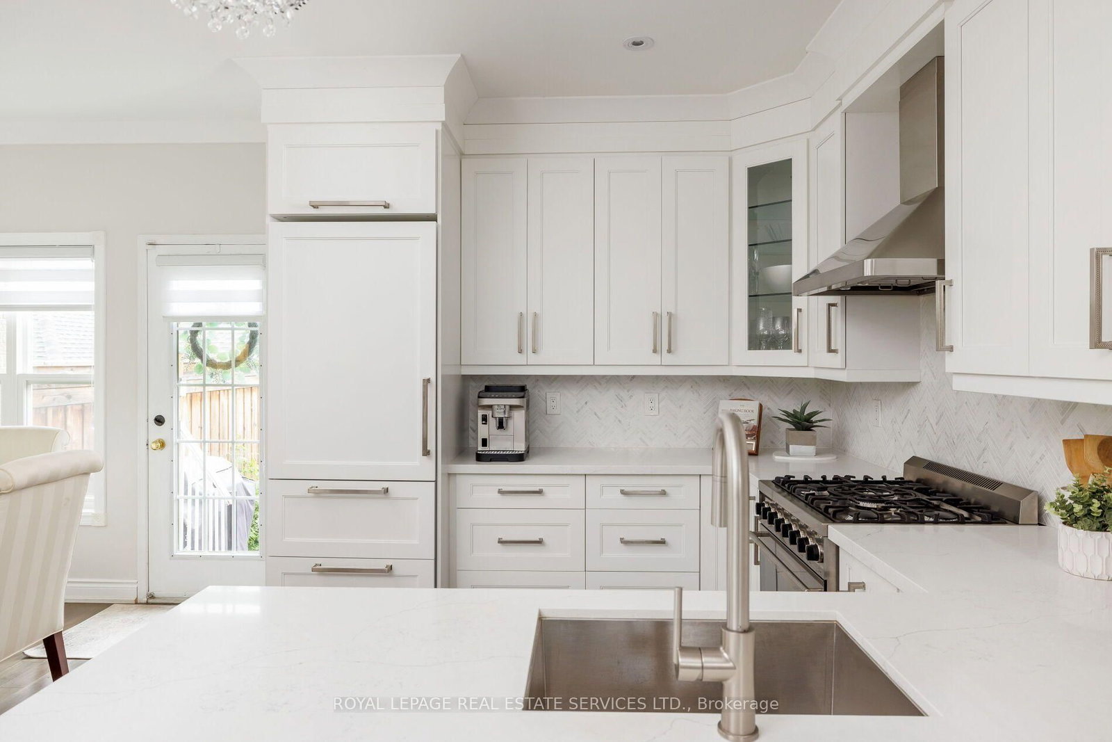 184 Gatwick Drive • Oakville, ON photo 11