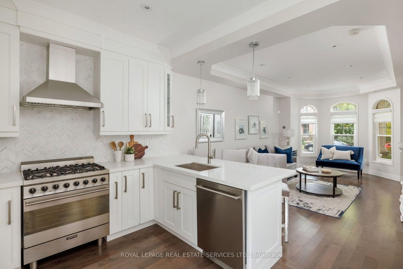 184 Gatwick Oakville,ON L6H 6N1 — Photo 13