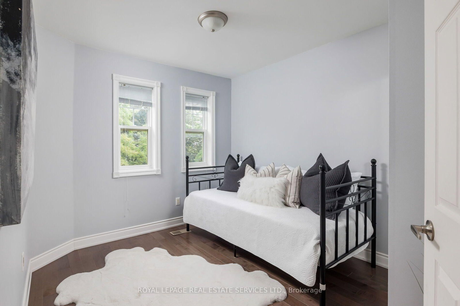 184 Gatwick Drive • Oakville, ON photo 19