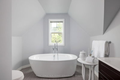 184 Gatwick Oakville,ON L6H 6N1 — Photo 23