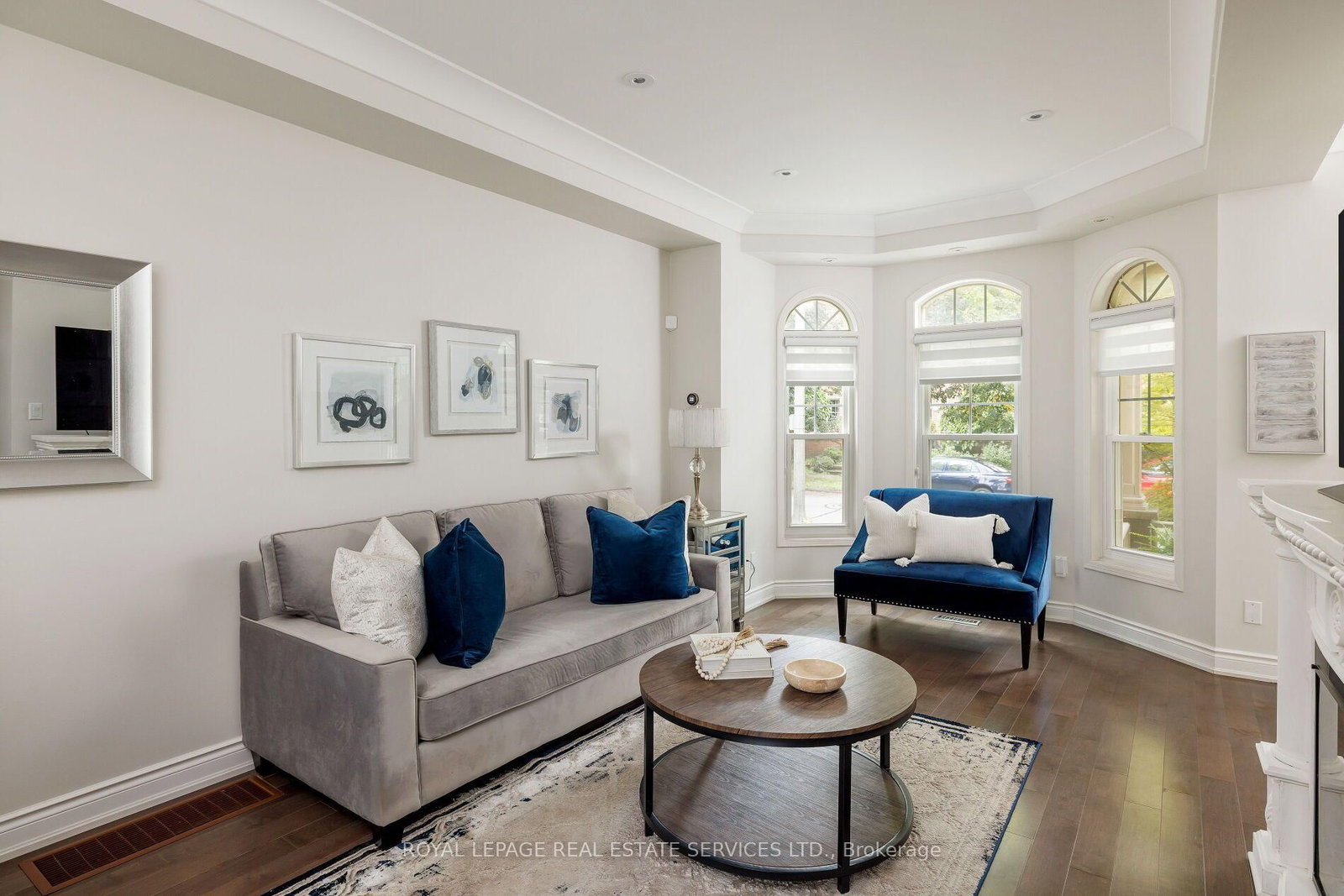 184 Gatwick Drive • Oakville, ON photo 6