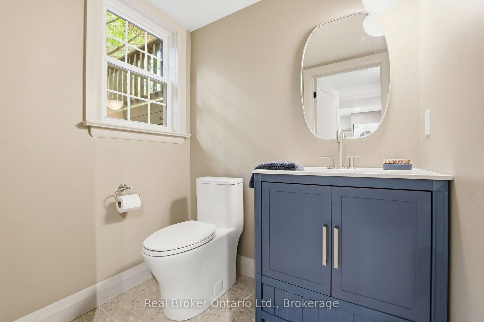 571 Leonard Court • Burlington, ON photo 34