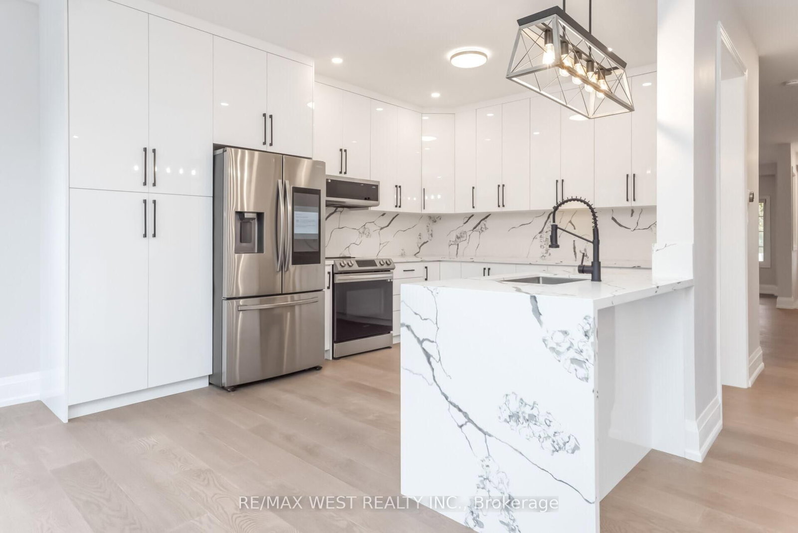 5843 Rainspring Drive • Mississauga, ON photo 14