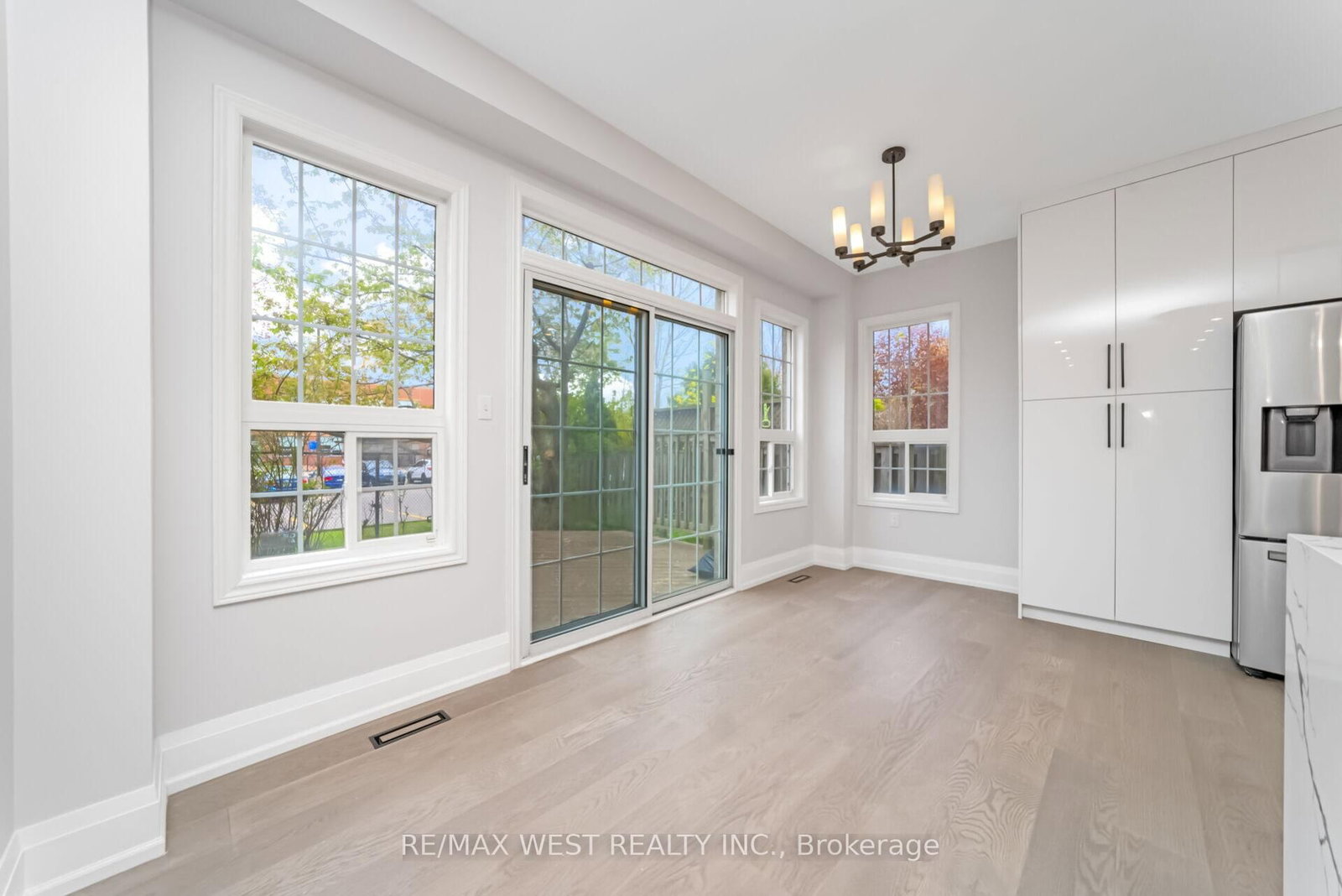 5843 Rainspring Drive • Mississauga, ON photo 15