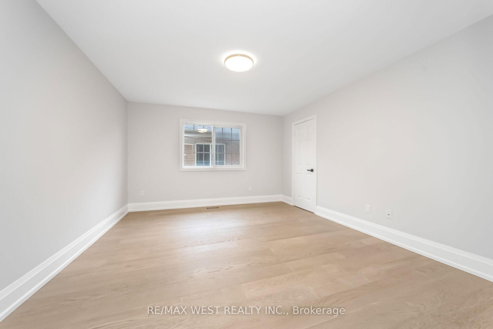 5843 Rainspring Drive • Mississauga, ON photo 29