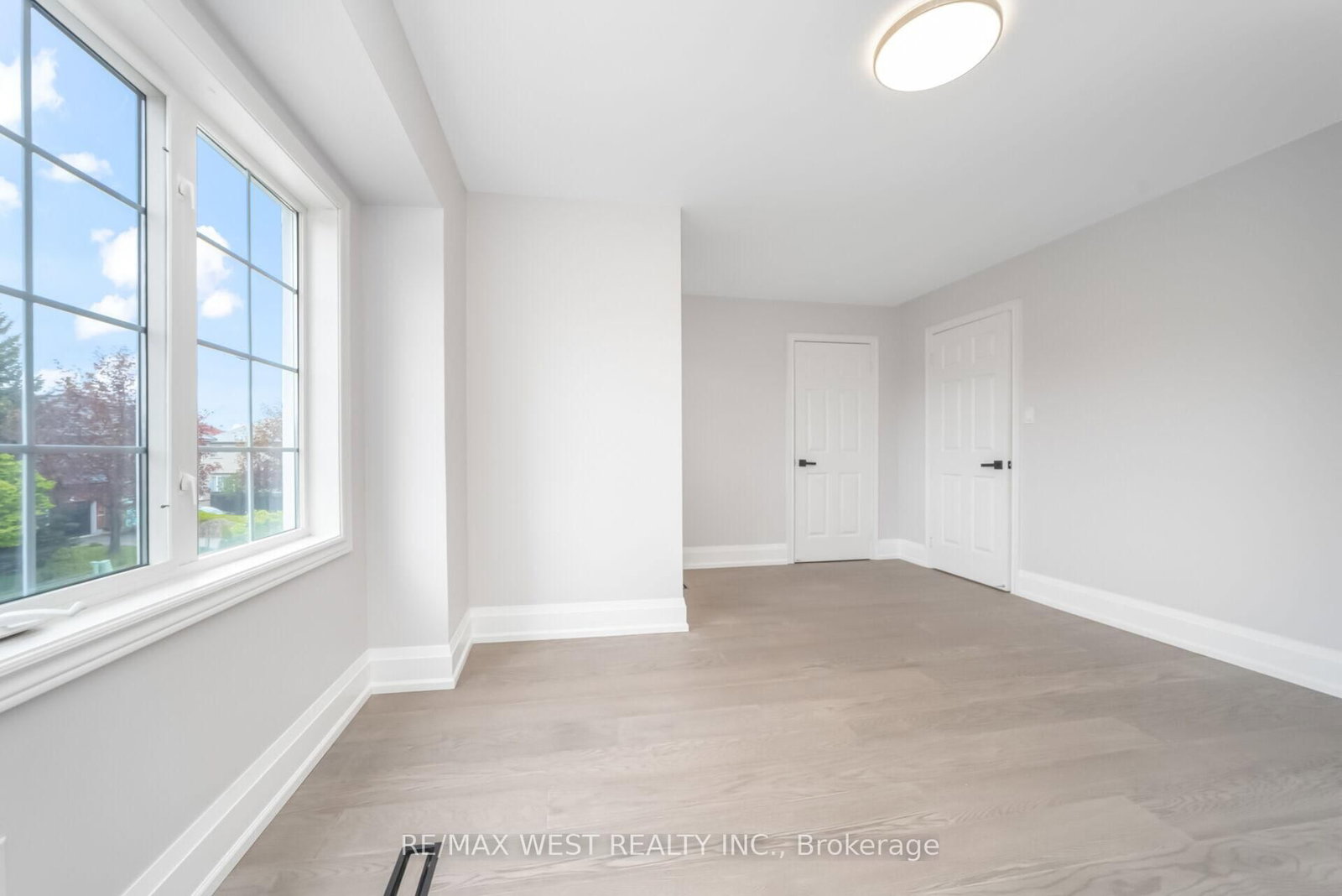 5843 Rainspring Drive • Mississauga, ON photo 34