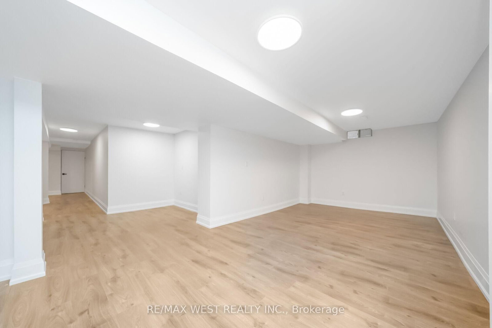 5843 Rainspring Drive • Mississauga, ON photo 38
