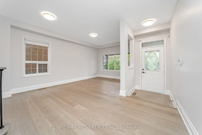 5843 Rainspring Drive • Mississauga, ON photo 6