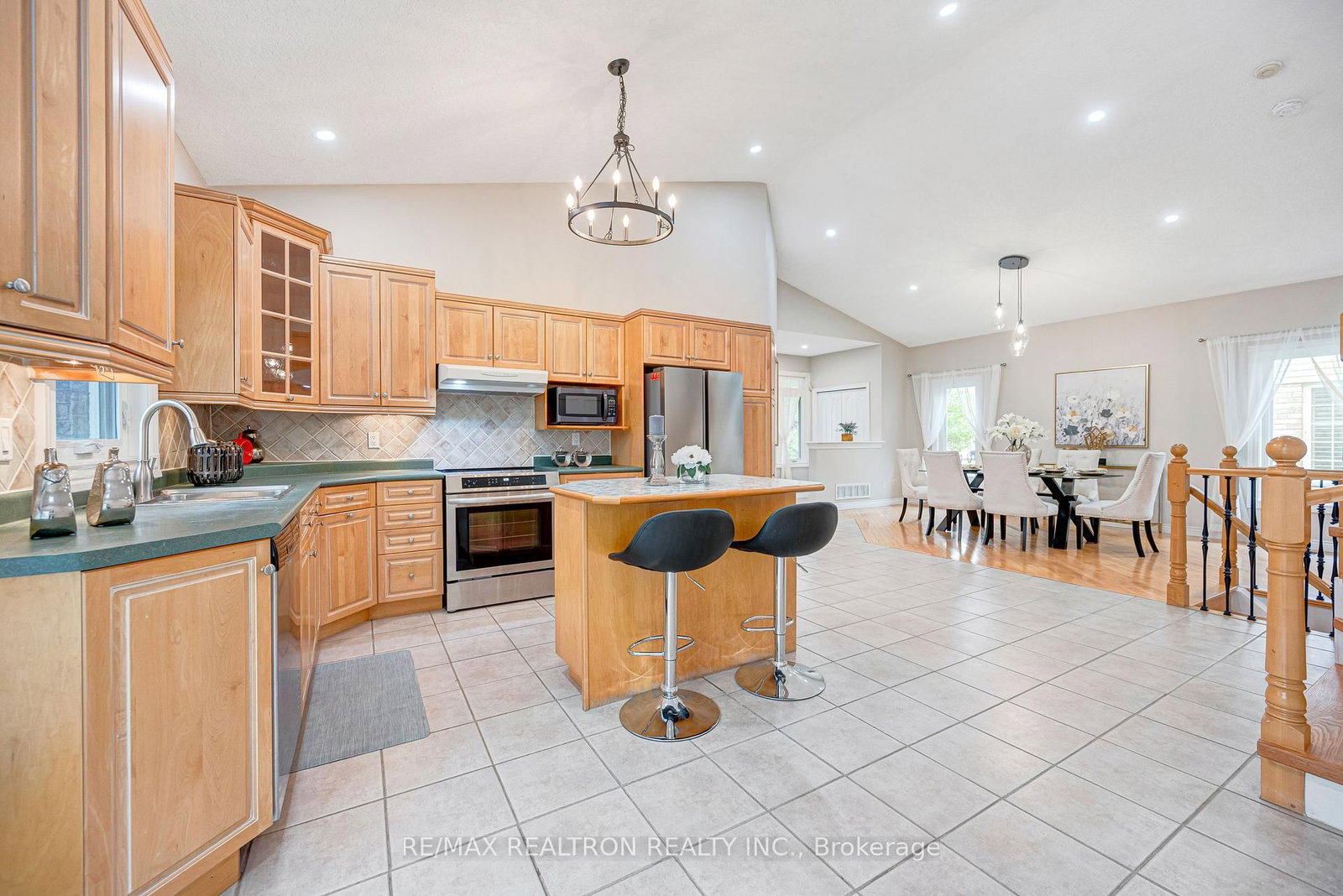 84 Hunter Road photo 7