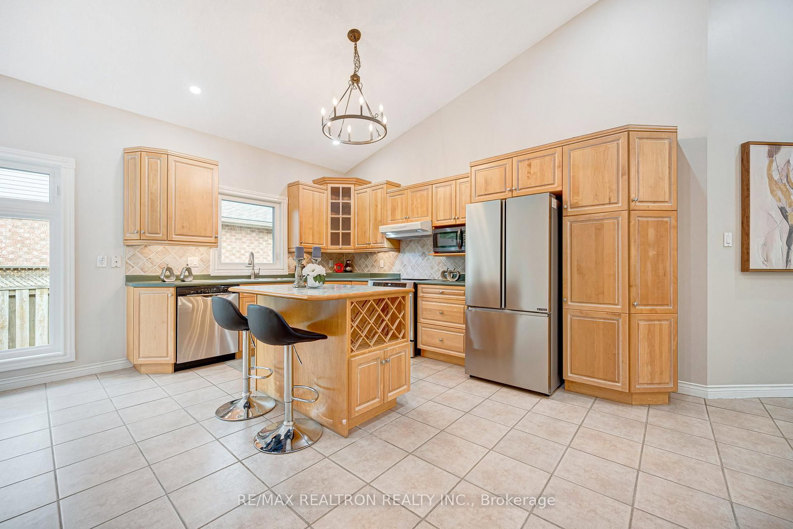 84 Hunter Road photo 8