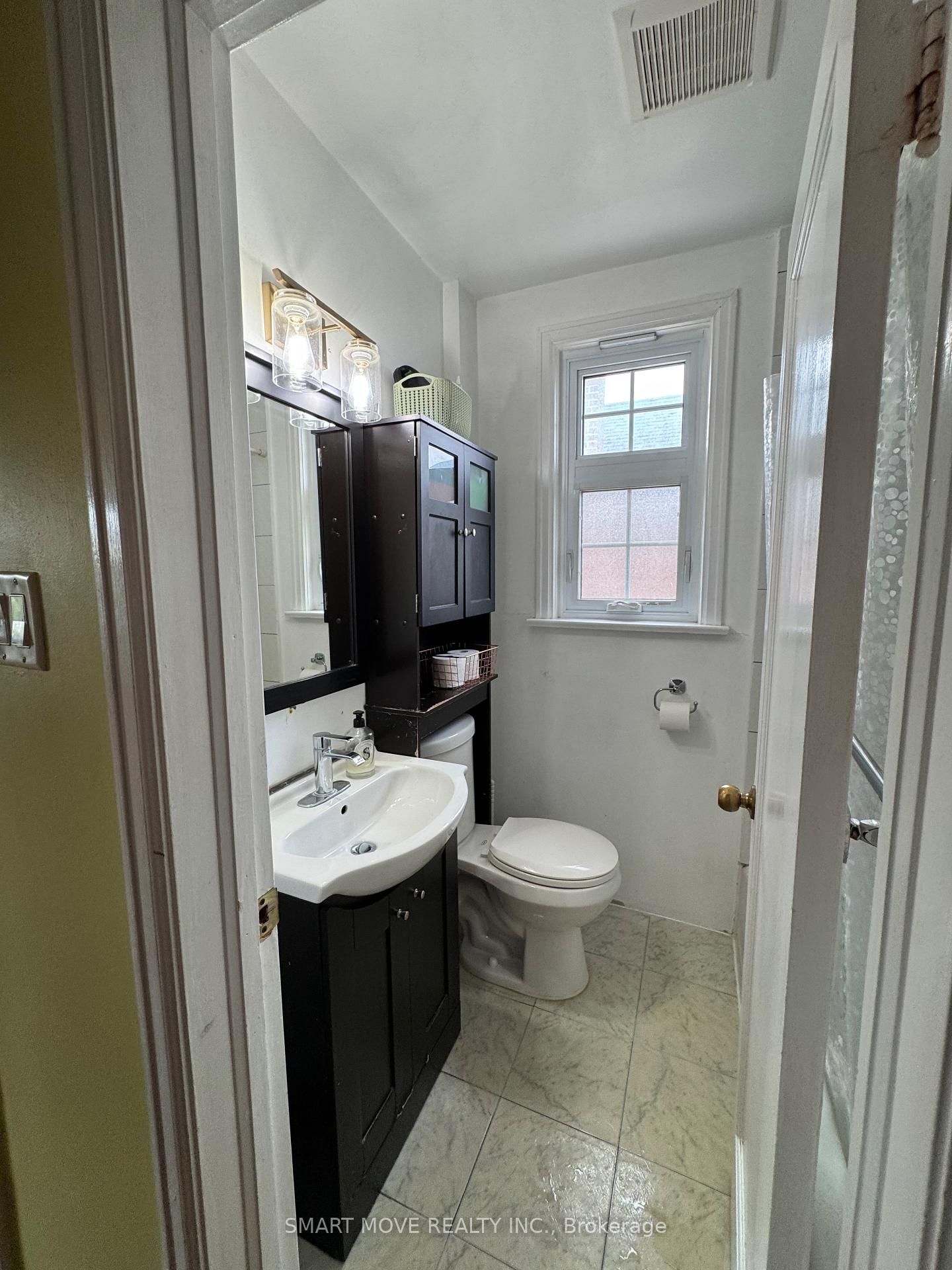 66 Beechborough Avenue • Toronto, ON photo 10