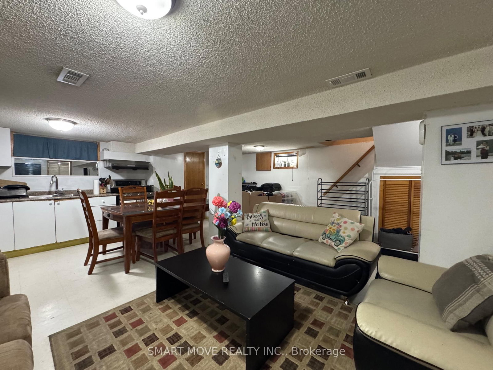 66 Beechborough Avenue • Toronto, ON photo 13
