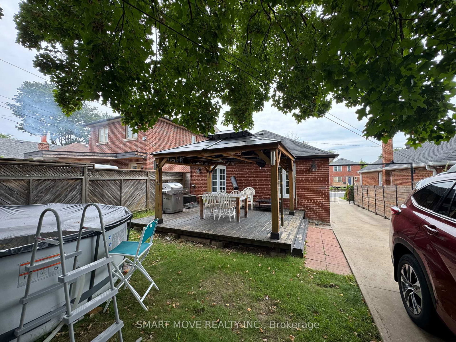 66 Beechborough Avenue • Toronto, ON photo 17