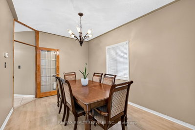 703 Twain Mississauga,ON L5W 1K7 — Photo 16