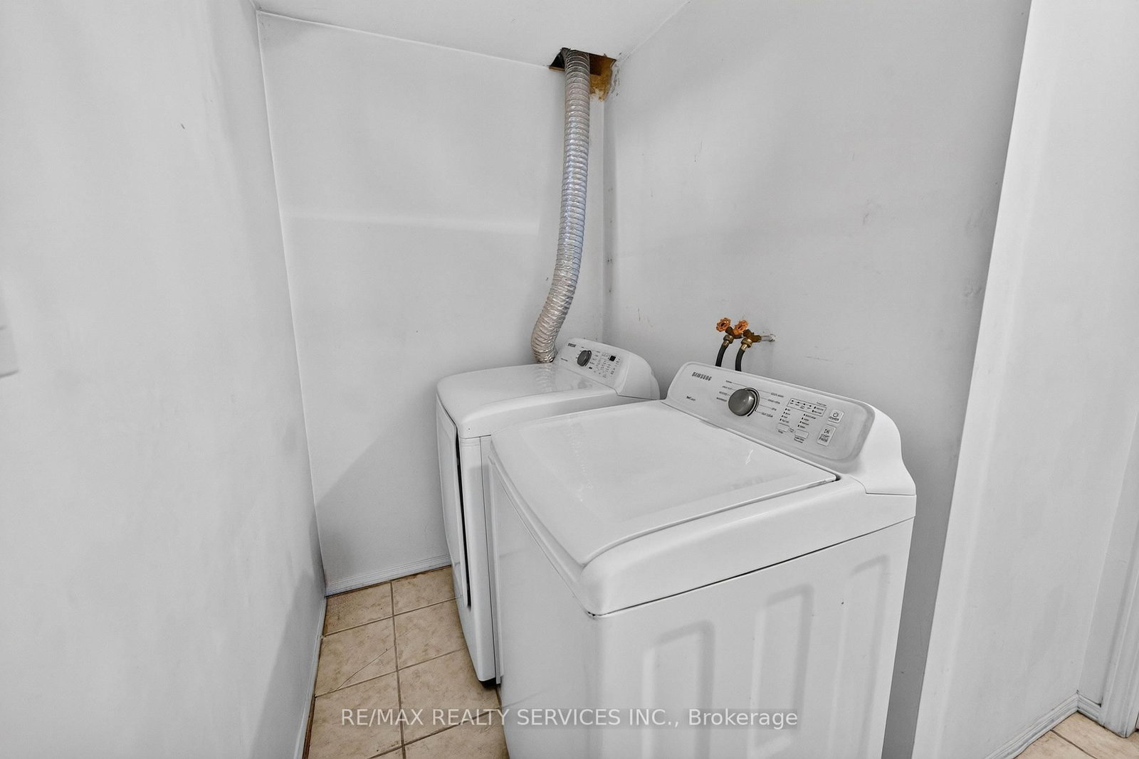 703 Twain Avenue • Mississauga, ON photo 47