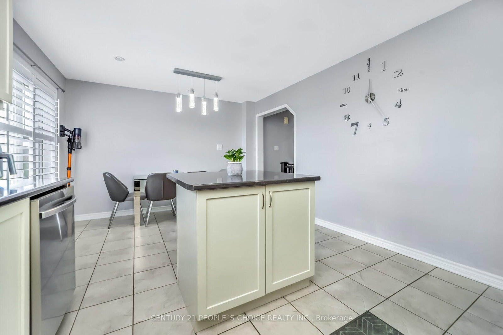 74 Metro Crescent • Brampton, ON photo 13