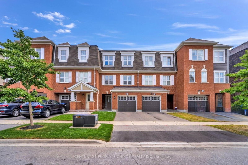 74 Metro Crescent