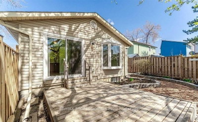 24 Homeland Brampton,ON L6S 1R8 — Photo 4