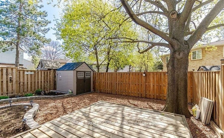 24 Homeland Brampton,ON L6S 1R8 — Photo 6