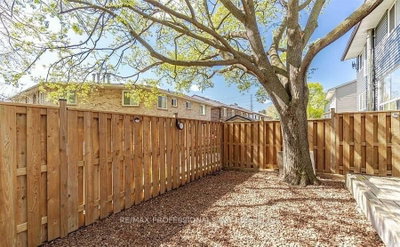 24 Homeland Brampton,ON L6S 1R8 — Photo 9