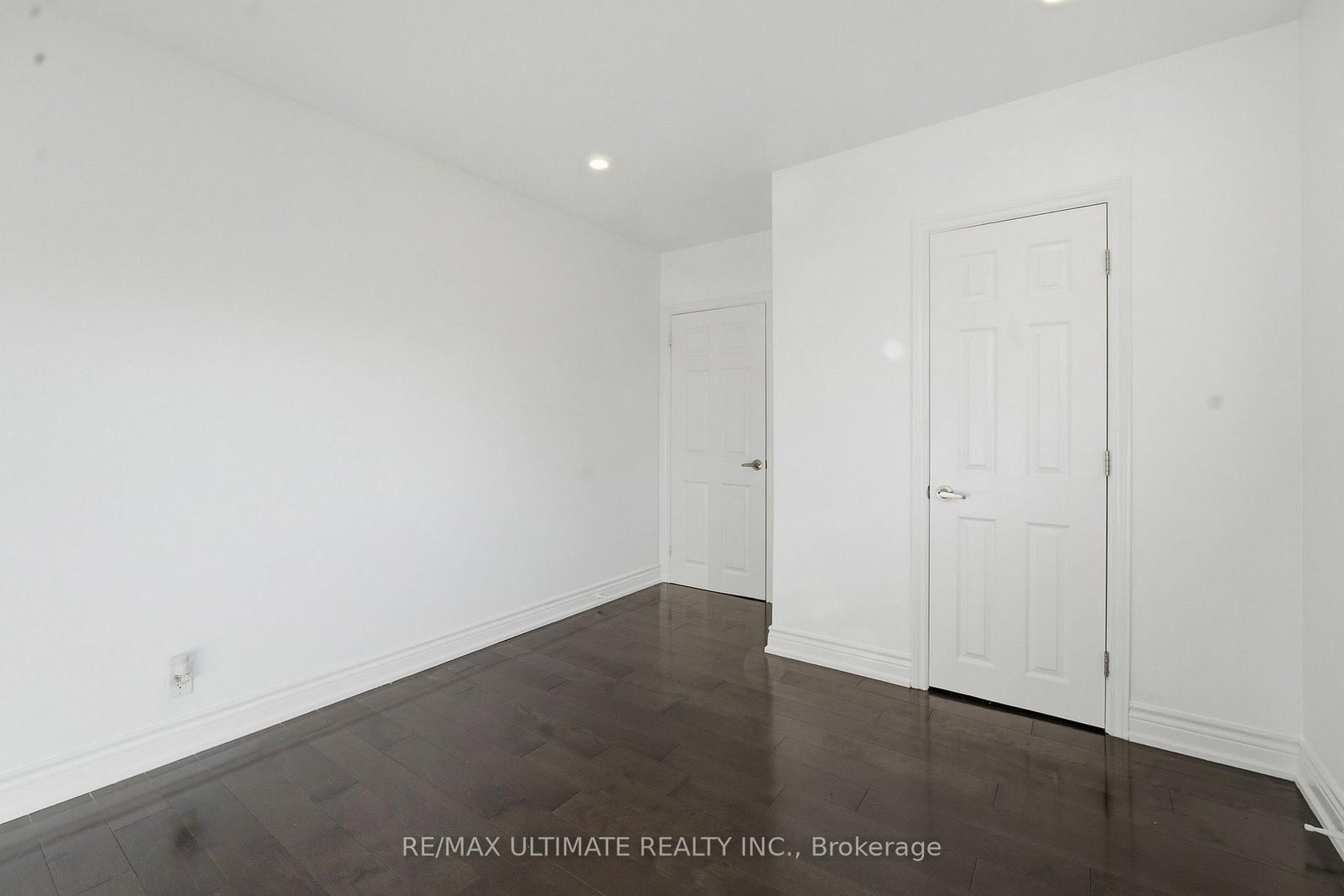 130 Thistle Down Boulevard • Toronto, ON photo 20