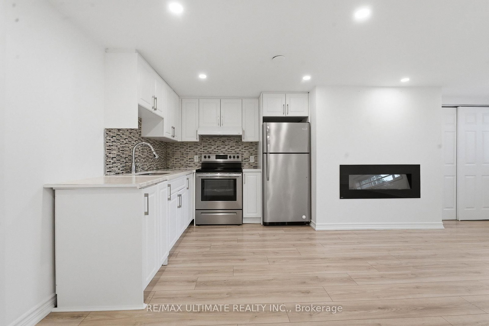130 Thistle Down Boulevard • Toronto, ON photo 29