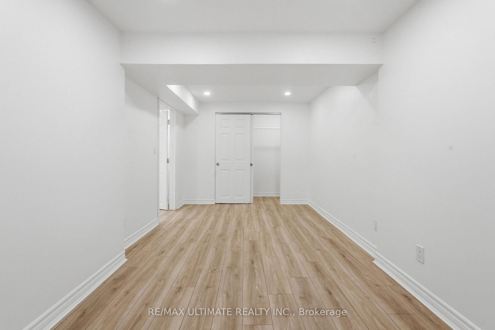 130 Thistle Down Boulevard • Toronto, ON photo 35