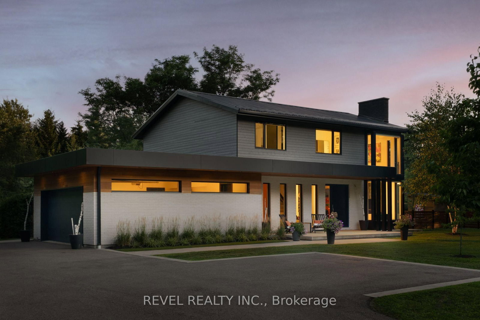 15 Caledon Mountain Drive • Caledon, ON photo 1