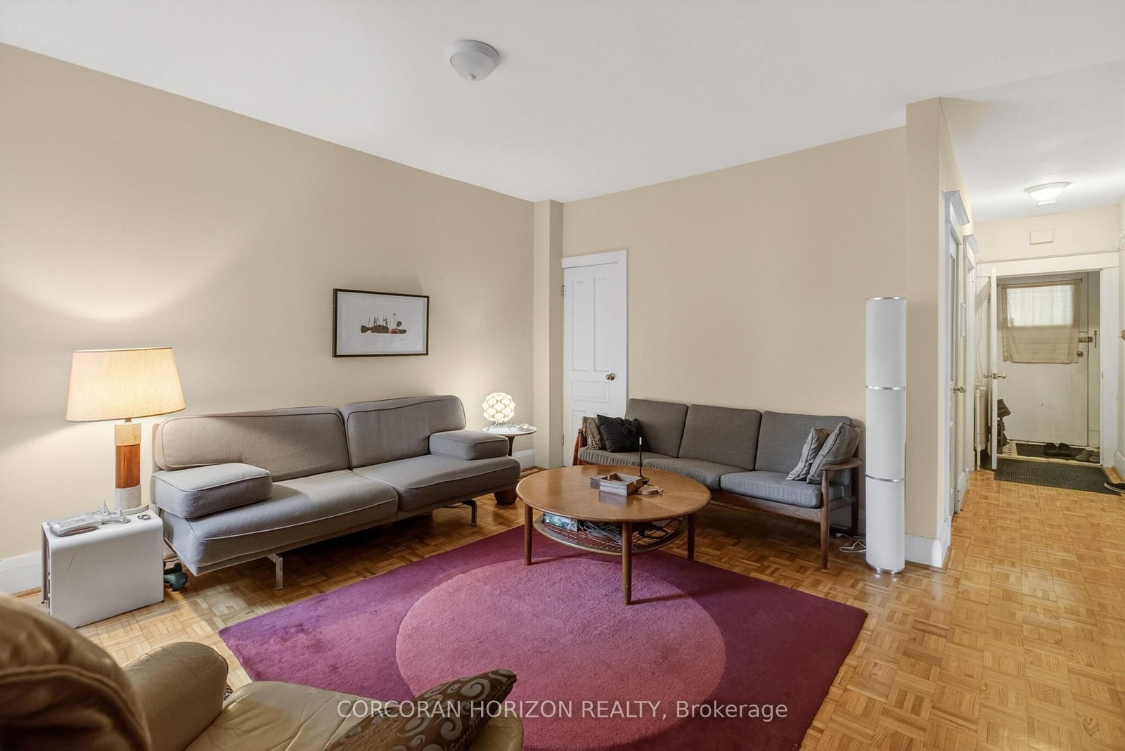 355 Parkside Drive • Toronto, ON photo 13