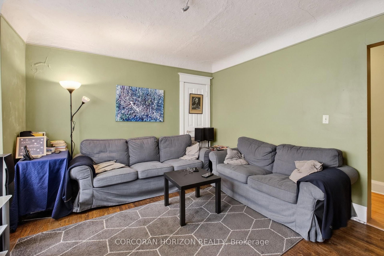 355 Parkside Drive • Toronto, ON photo 24