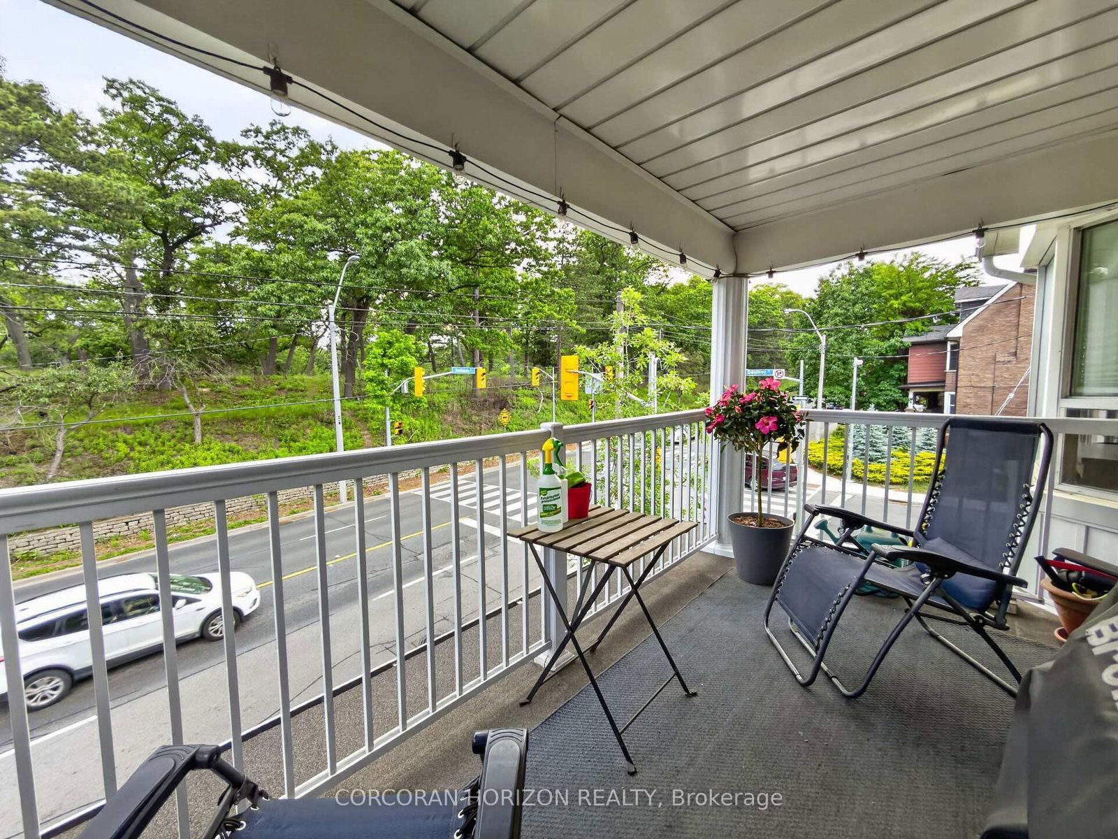 355 Parkside Drive • Toronto, ON photo 27