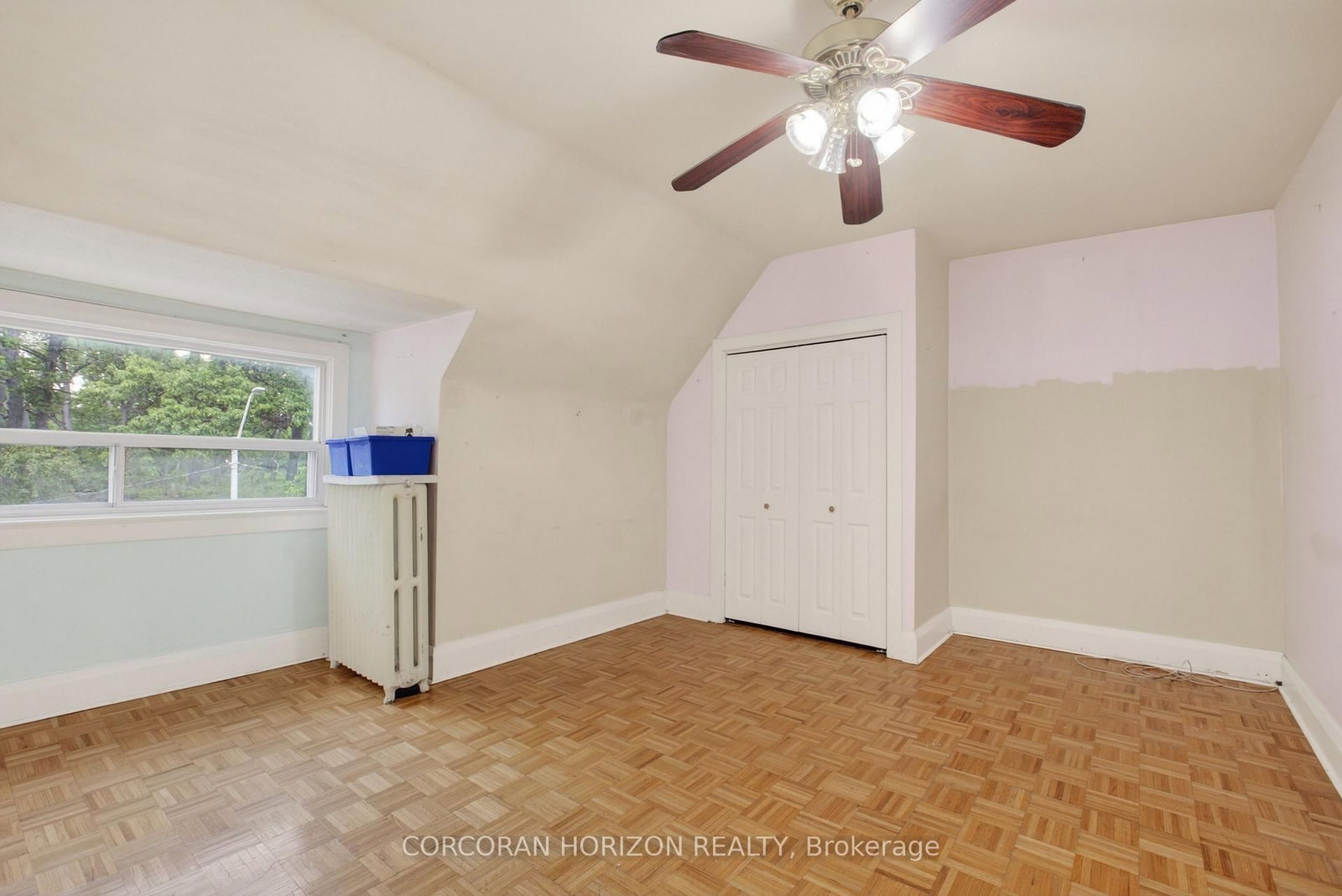 355 Parkside Drive • Toronto, ON photo 28