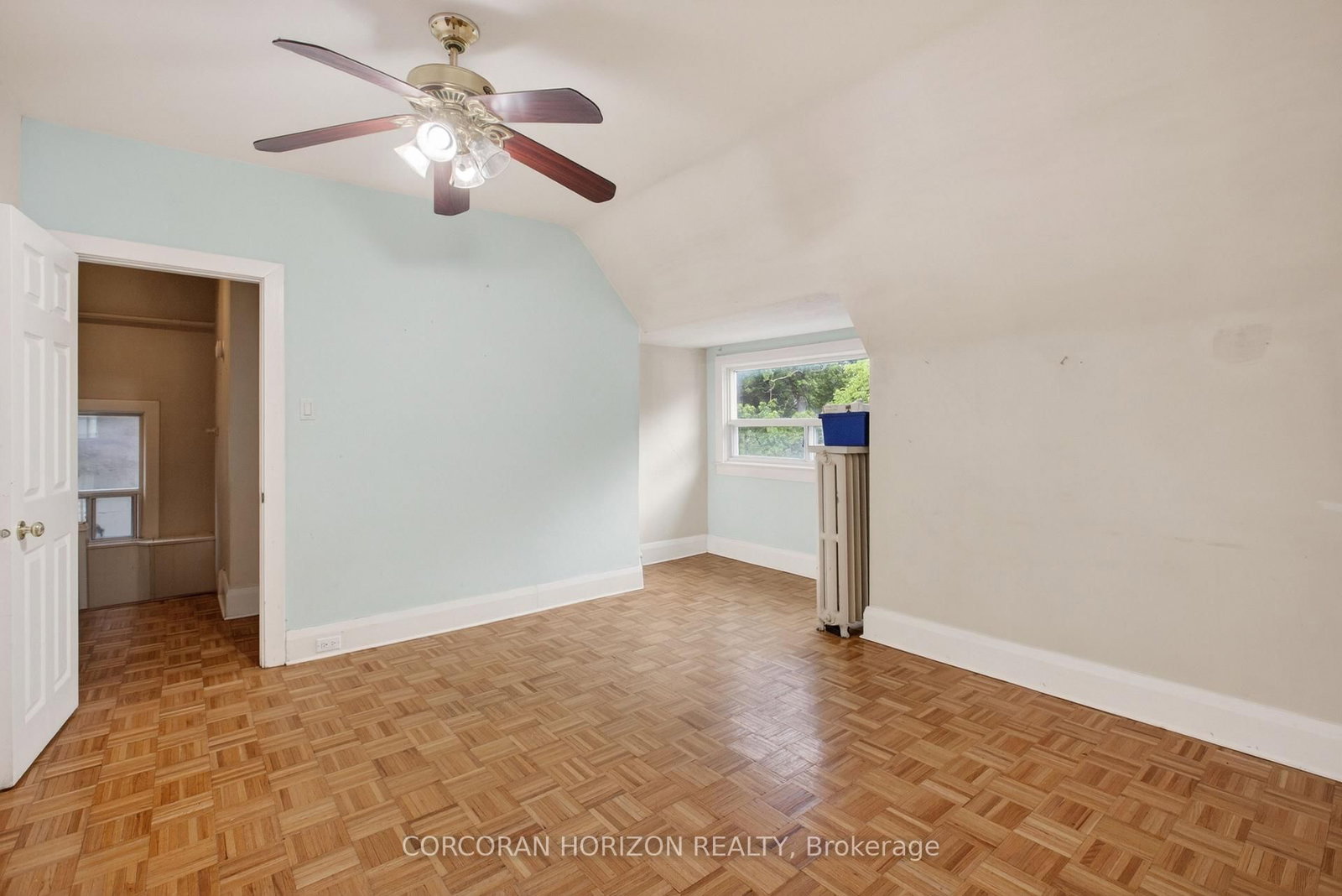 355 Parkside Drive • Toronto, ON photo 29